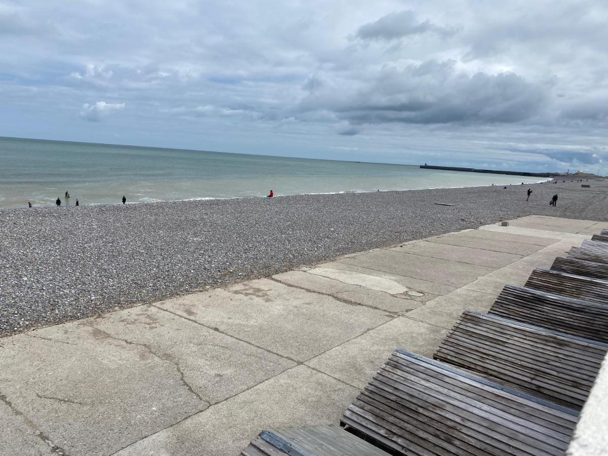 Appartement Centre Ville De Dieppe Esterno foto
